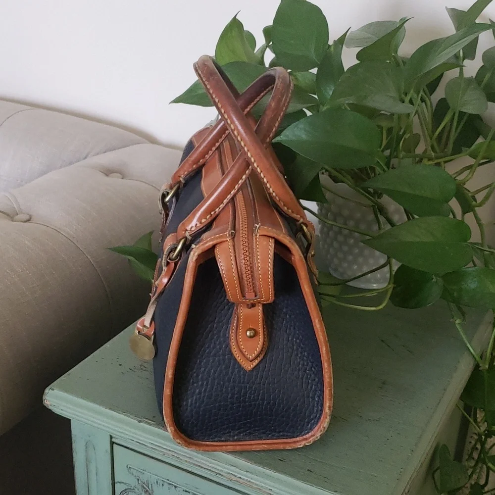 Vintage 90s Dooney Bourke Doctors Bag - Picture 6 of 13